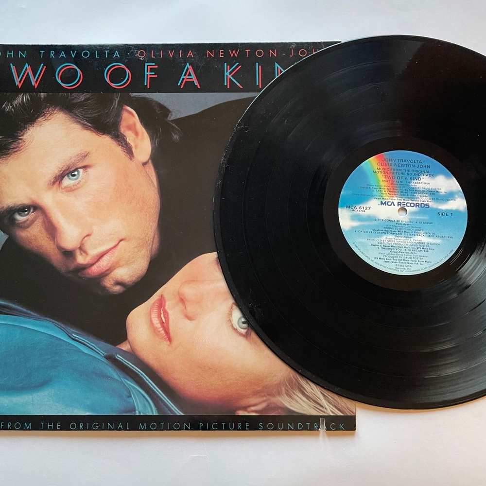 Винтажная виниловая пластинка LP John Travolta, Olivia Newton John, Two Of A Kind, Двое В Своём Роде, Music From The Motion Picture Soundtrack (США 1983)
