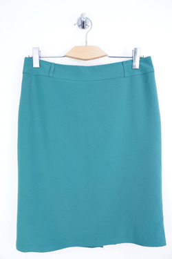 Юбка по фигуре в достаточно необычном оттенке 48 размер