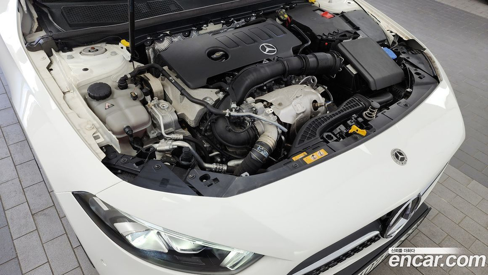 Mercedes-Benz A-Class W177 A220 Sedan (02.2021)