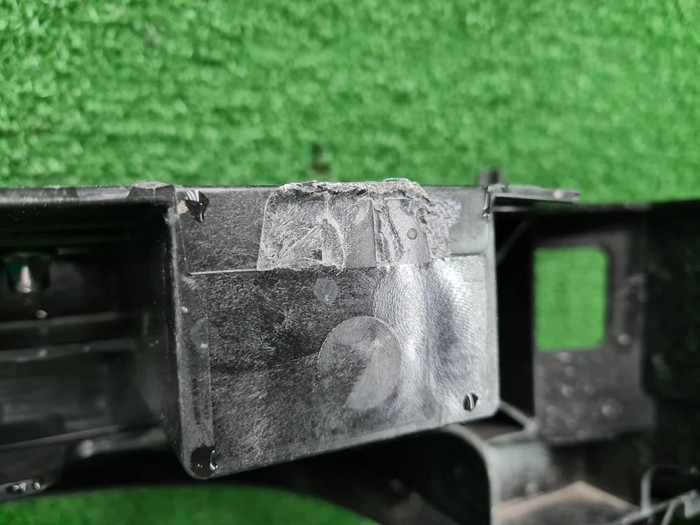 Телевизор Lixiang L9 (2022-н.в.)