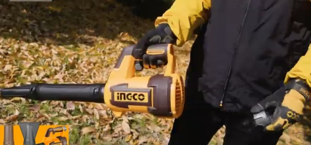 Аккумуляторная воздуходувка INGCO CABLI168082 INDUSTRIAL 16 В 2x2 Ач