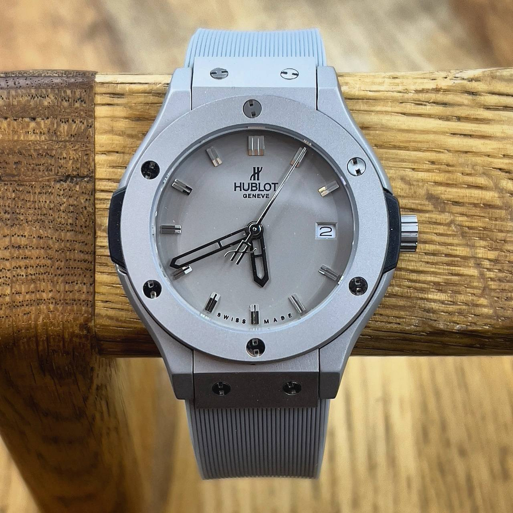 Часы Hublot