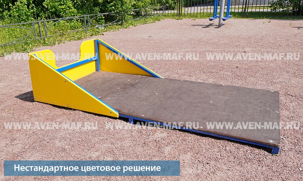 Одиночный окоп для стрельбы и метания гранат