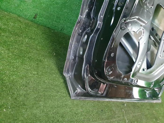 Дверь передняя правая Cadillac XT6 (2019-н.в.)