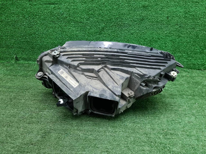 Битая Фара правая Mercedes GLC X253 (15-19) LED