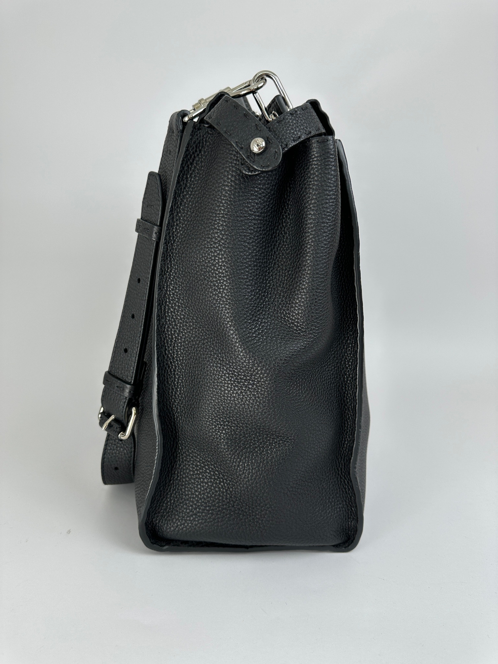 Сумка  Fendi Monster Selleria Peekaboo Fit Bag Large