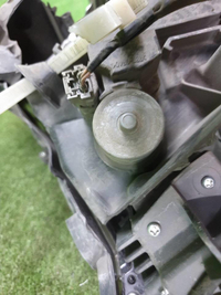 Битая Фара левая Toyota Land Cruiser Prado 150 (2017-н.в.) LED