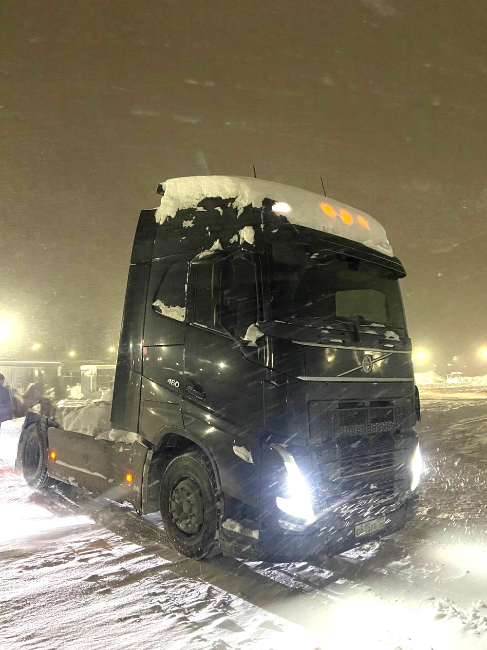 Volvo FH 4x2 Седельный тягач FH-TRUCK (Дизельный, 12,8 л, 469 л.с., АТ)