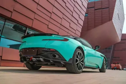 Карбоновый обвес для ASTON MARTIN DB11 2016 - 2023 Астон Мартин аэродинамический обвес