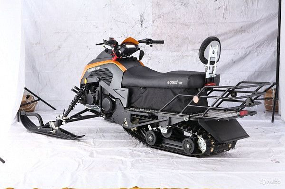 Снегоход CRONUS TT200P