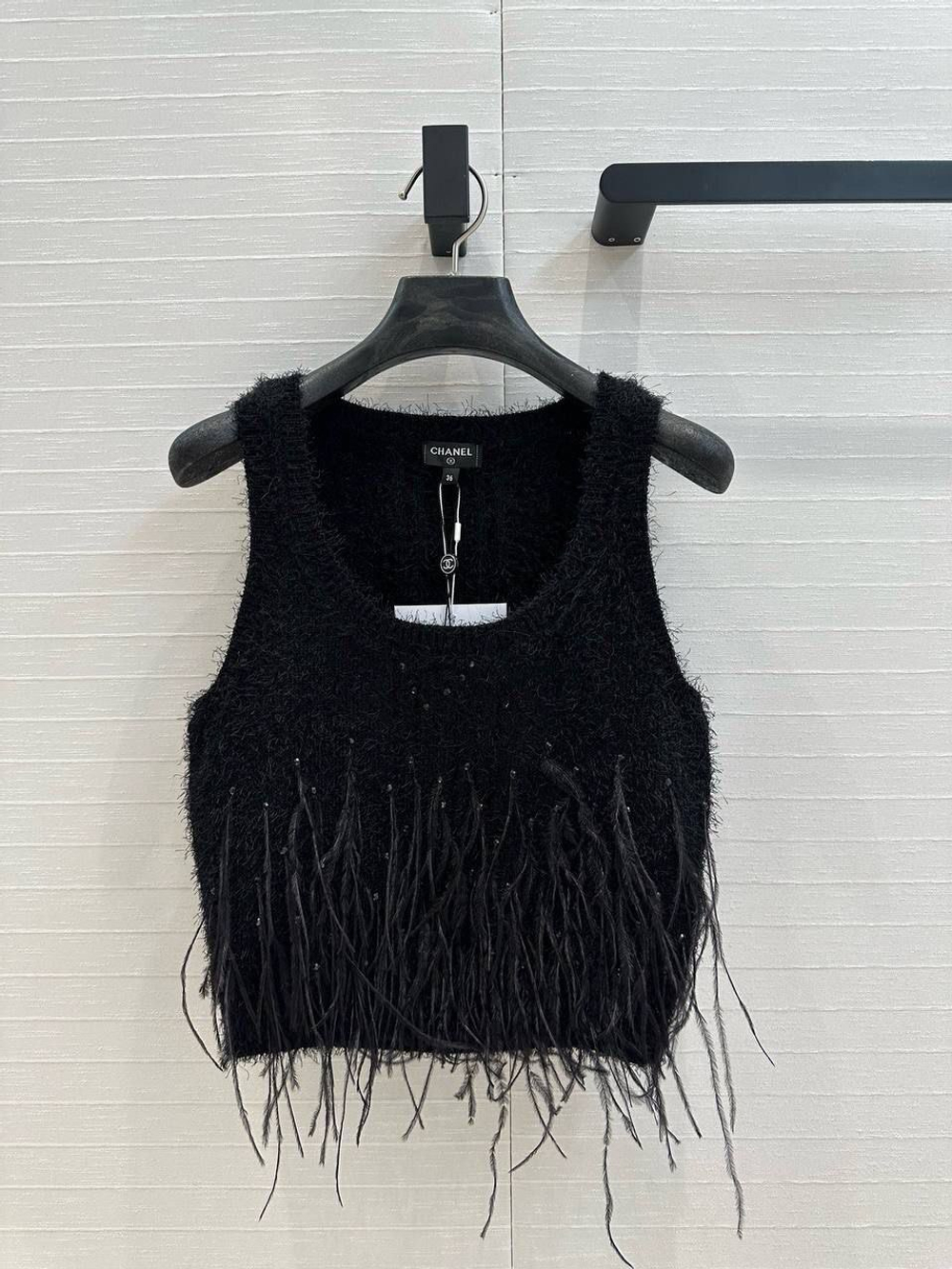 Топ CHANEL