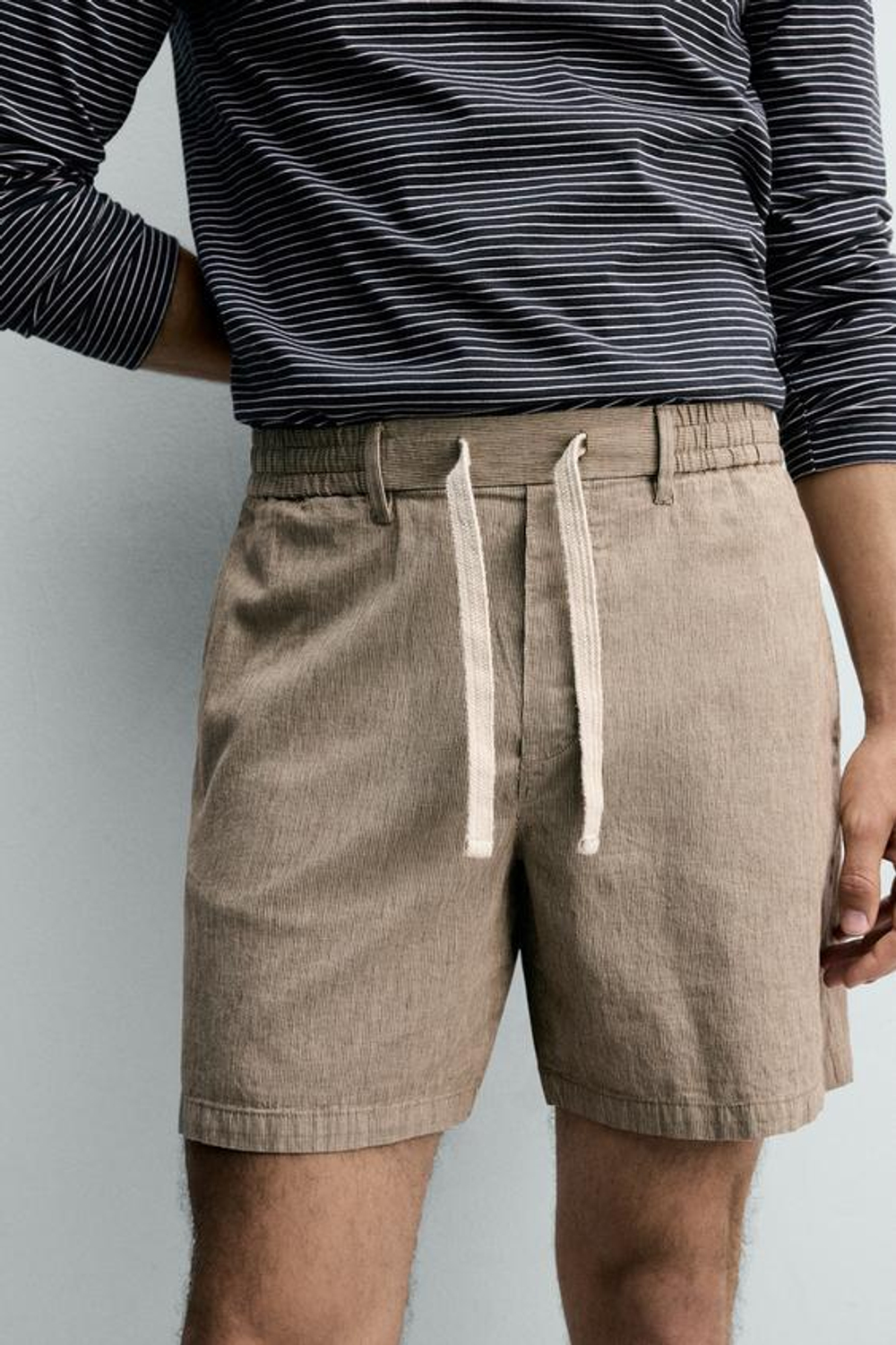 ZARA ШОРТЫ RELAXED FIT ИЗ ХЛОПКА И ЛЬНА, ПОЛОСКИ