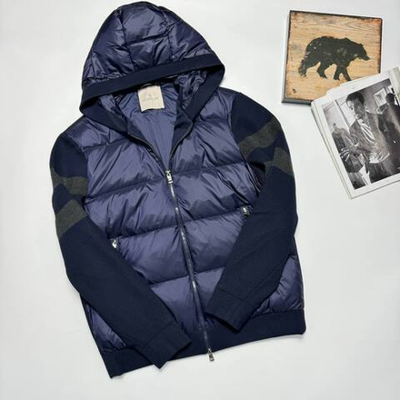 Пуховик Moncler