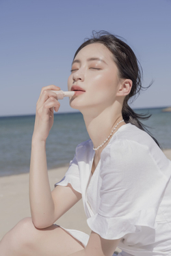 Rom&Nd Zero Matte Lipstick #09 Shell Nude,Мягкая кремовая помада в нюдовом оттенке 3 г (до 23.06.27)