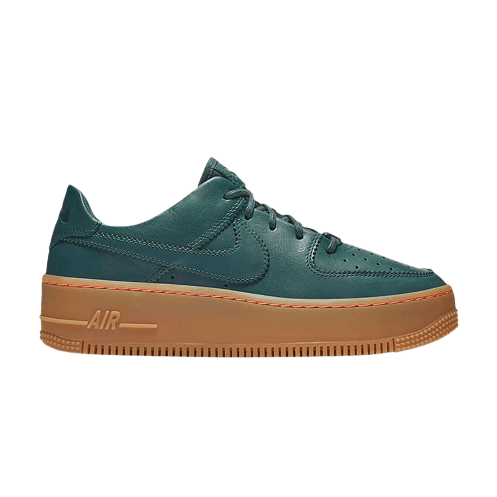 Кроссовки Nike Air Force 1 Low Lx (Женская размерная сетка)