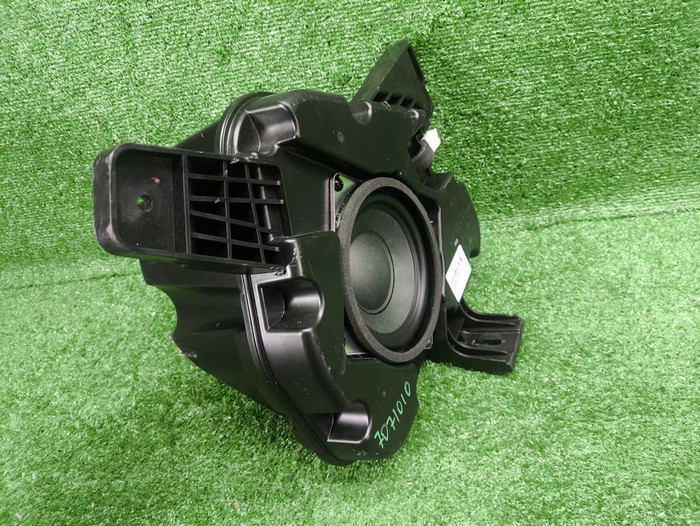 Сабвуфер Chery Arrizo 8 (2022-н.в.)