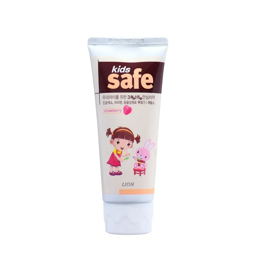 Детская зубная паста со вкусом клубники 3+ Lion Kids Safe 90 г