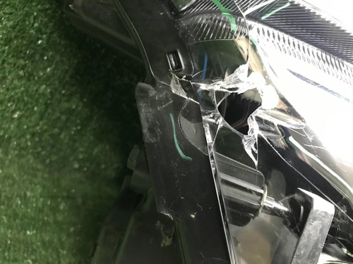 Битая Фара правая Hyundai Santa Fe 4 TM 20-23 LED