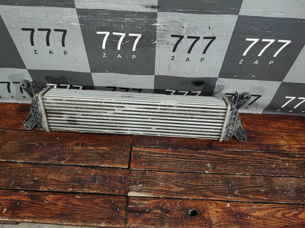 Интеркулер Tank 300 21-нв Б/У Оригинал 1119105XKM01A