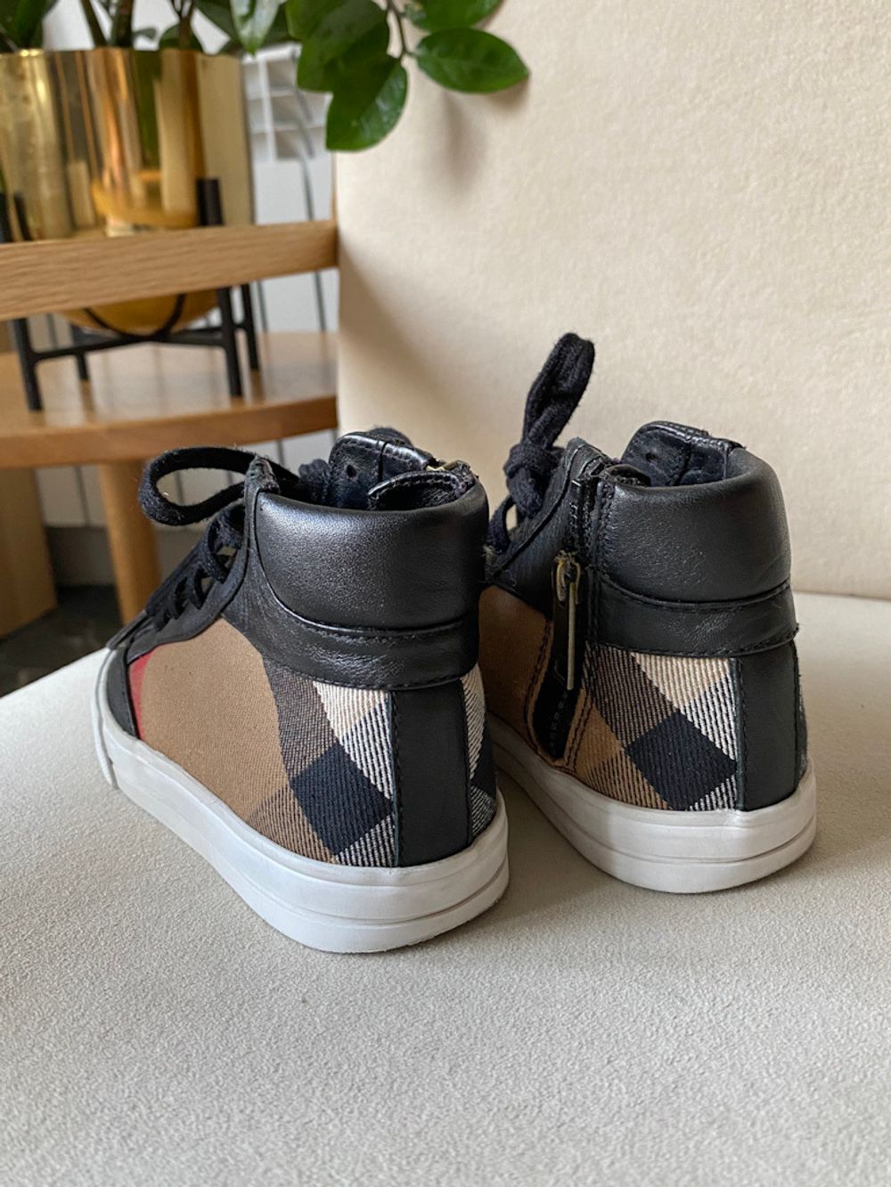 Кеды Burberry, 25