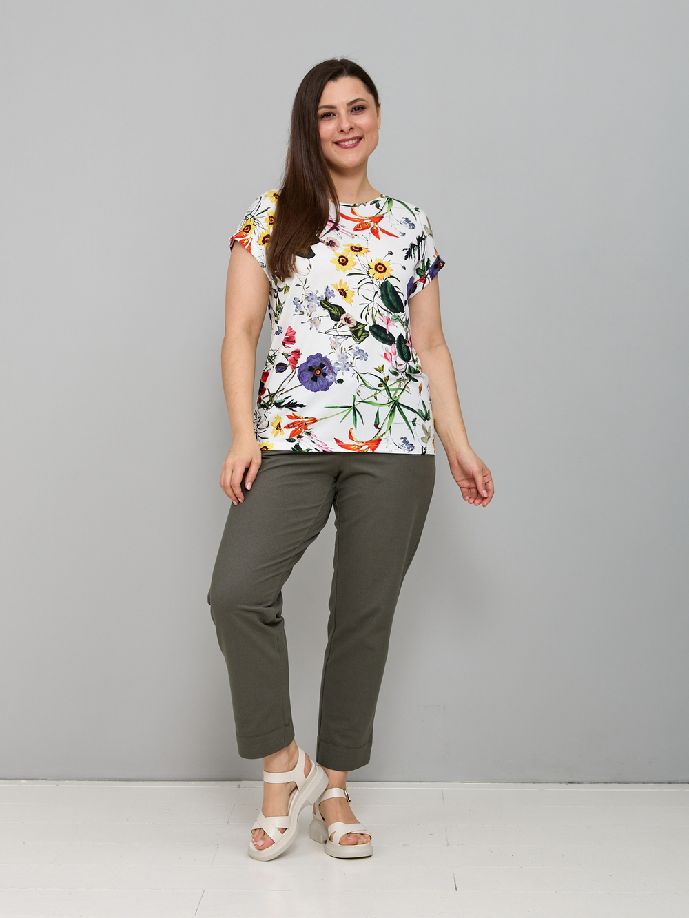 Футболка Фв-104/молоко-полевыецветы