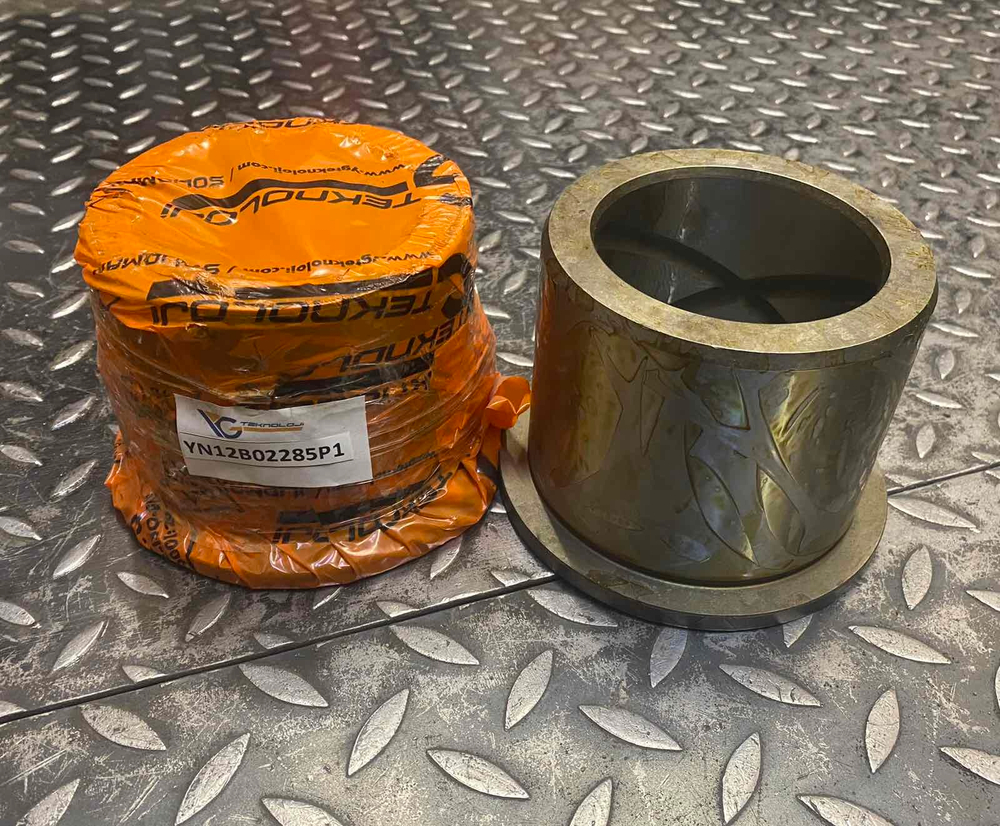 Втулка YN12B02285P1