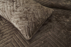 Покрывало 240х260 и 2 наволочки 50х70 Sofi De MarkO Фернанд капучино