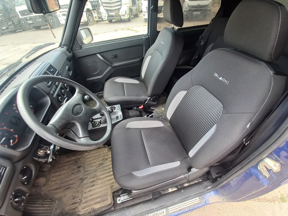 LADA 4X4 Niva Legend 3 дв Black 1.7 5МТ