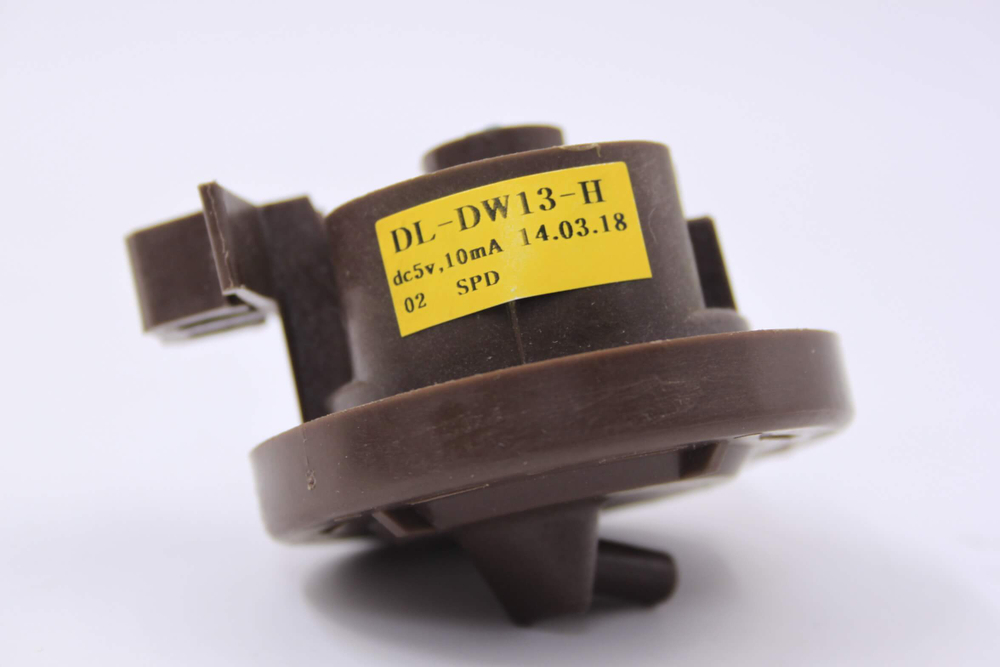 Прессостат (датчик уровня воды) стиральной машины Daewoo DL-DW13-H