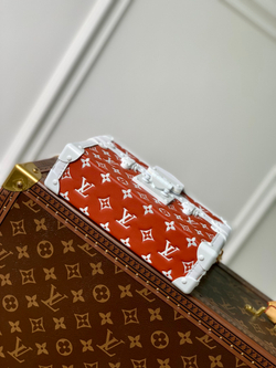 Louis Vuitton Petite Malle