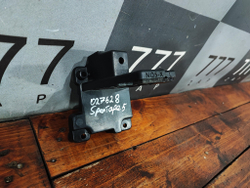 Кронштейн решетки радиатора Kia Sportage 5 (NQ5) 21-нв Б/У Оригинал 86357P1EA0