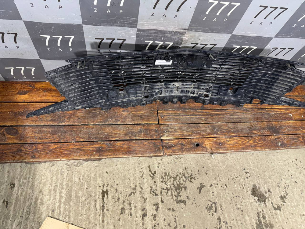 Решетка радиатора Haval F7 2 24-нв б/у оригинал 5509104XKN02A