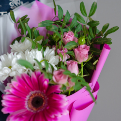 Минибукет с герберой