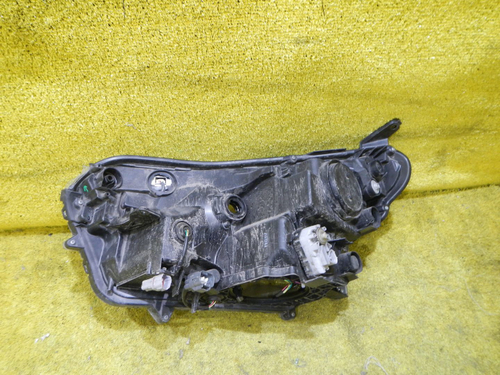 Битая Фара правая Toyota RAV4 4 CA40 (2015-2019) LED