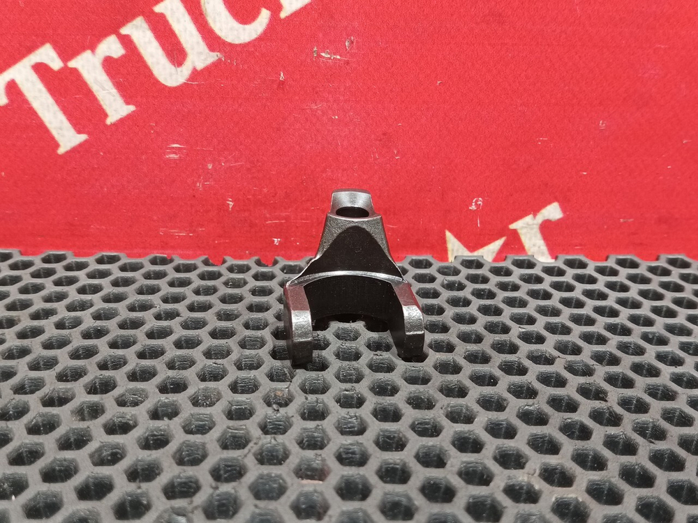 Кронштейн форсунки двигателя 2023г.