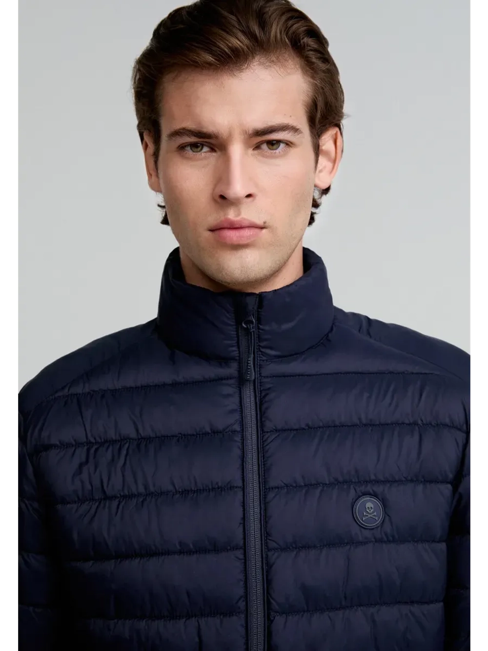 Куртка из нейлона