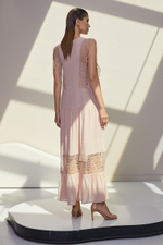 Летнее платье с вставками из кружева (Размер: M) (Цвет: белый)