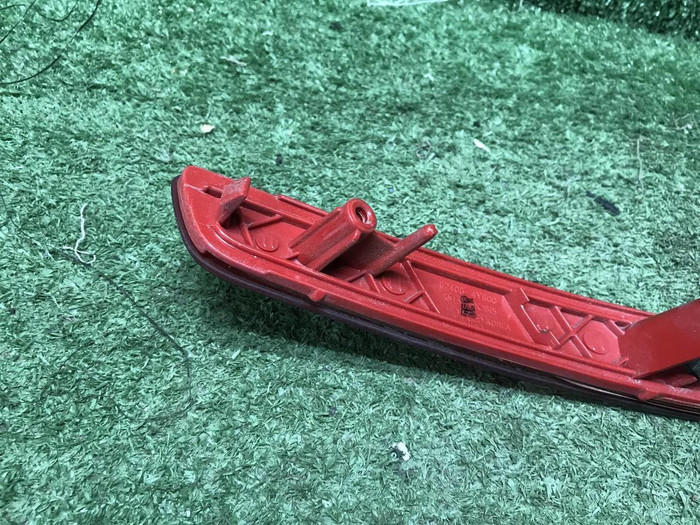 Катафот левый Kia Rio 3 QB (2015-2017) седан