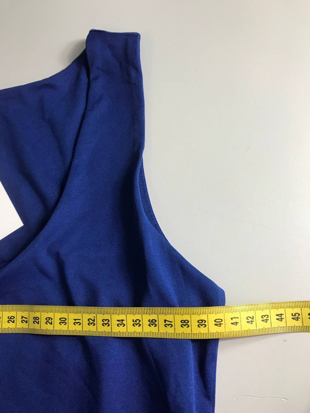 Топ Incity базовый, визуально 44 размер