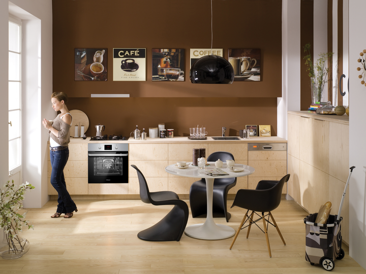 Духовой шкаф Hansa BOEI69422