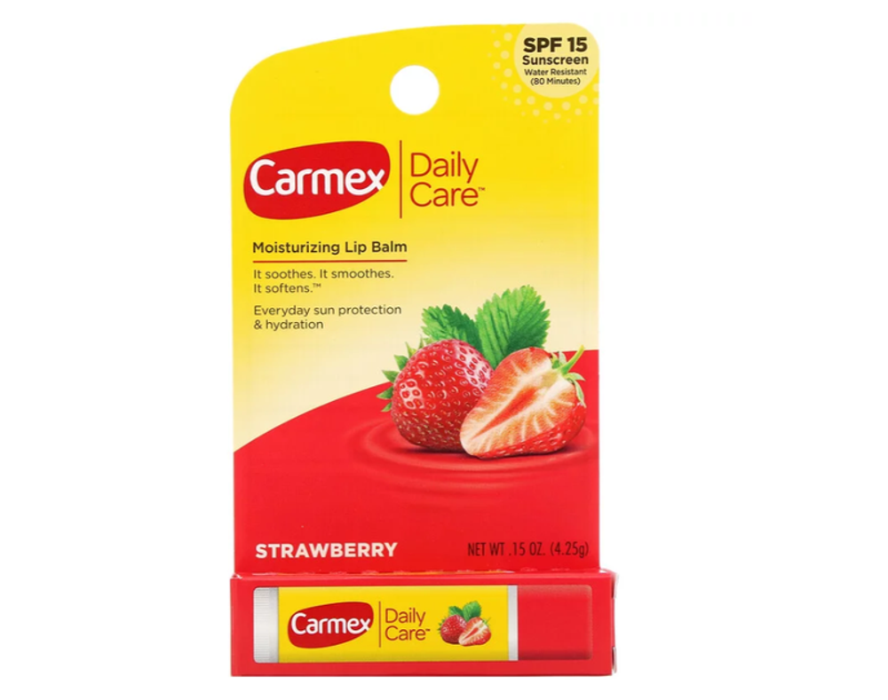 Carmex, Ежедневный бальзам для губ, клубника, ФЗС 15, 4,25 г США