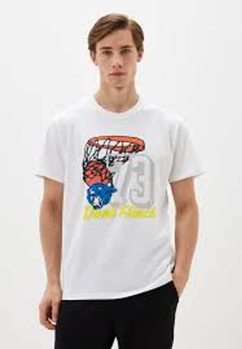 62202601 Футболка Francehise Q4 Graphic Tee 1 PUMA