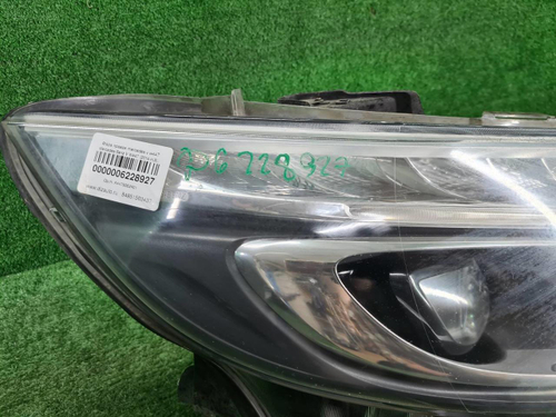 Битая Фара правая Mercedes V W447 (2014-н.в.) LED
