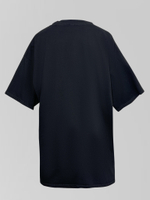 Футболка Yixuan 2676 удлиненная однотонная с надписью Non Music спереди