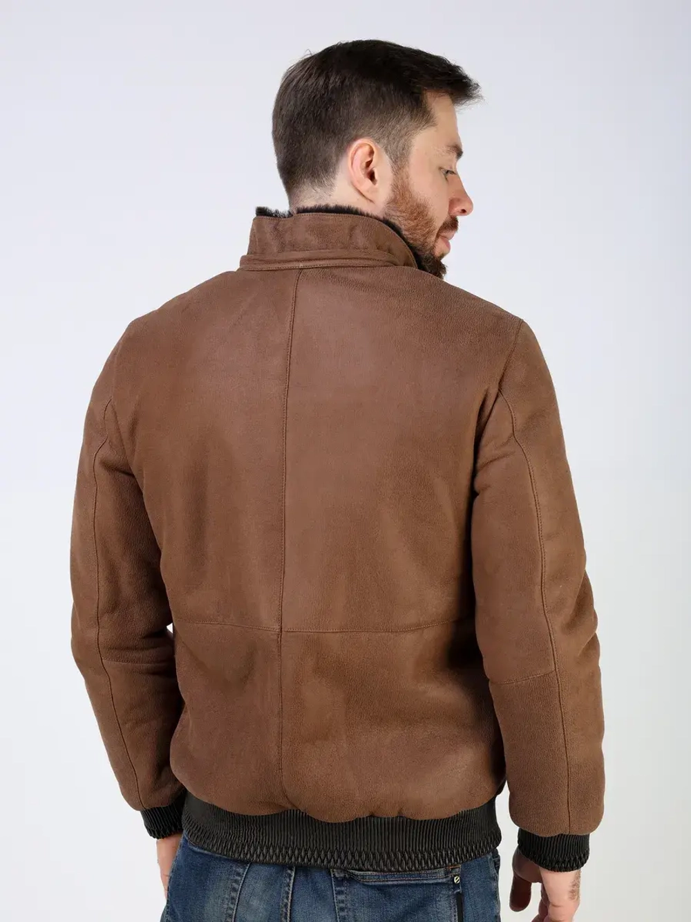 Дубленка зимняя натуральная бомбер