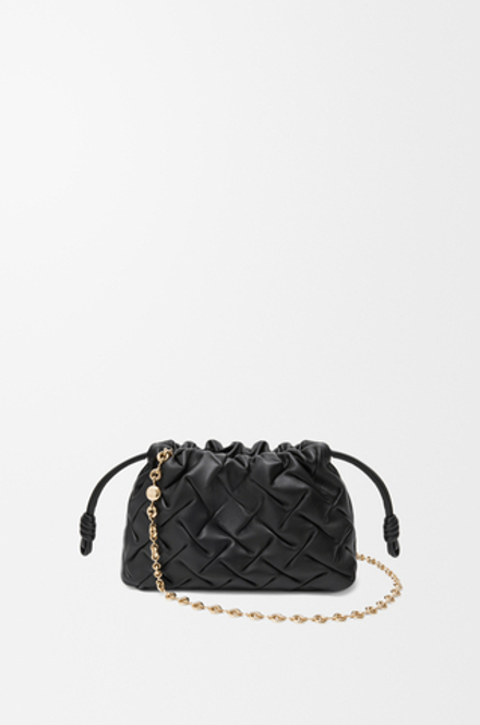 Loewe Сумка-мини Flamenco из жатой телячьей кожи наппа, черный