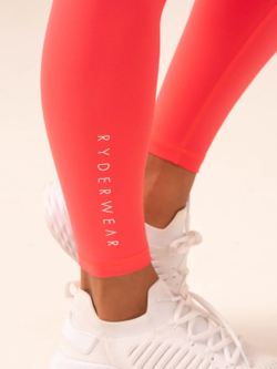 Леггинсы RYDERWEAR NKD V Scrunch Neon Salmon