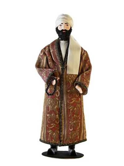 Кукла фарфоровая Узбек в традиционном костюме