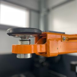 WDK-529 Подъемник двухстоечный с верхней синхронизацией 4 тонны, одност.разбл., 380В