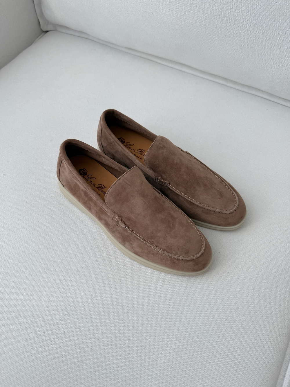 Лоферы из натуральной замши